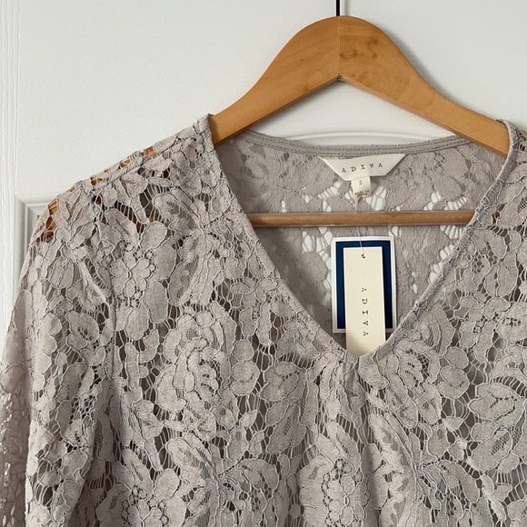 Adiva Gray Flare Sleeve Top - Picture 1 of 6
